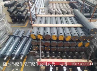 程力隨車吊售后服務電話：15071655544，程力隨車